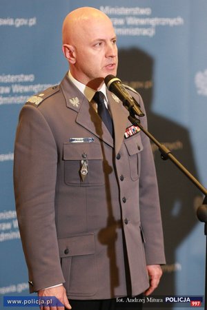 Minister Mariusz Błaszczak nagrodził policjantów za akcje we Wrocławiu i Warszawie #10