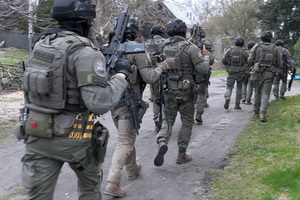policjanci w trakcie działań