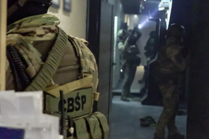 policjanci w trakcie realizacji