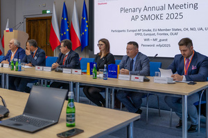 osoby w trakcie spotkania