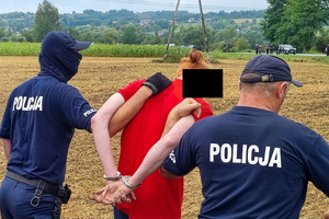 przejęte przedmioty i zatrzymane osoby