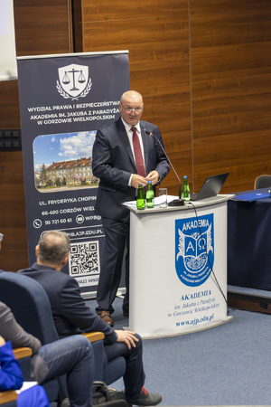 konferencja i działania polowe