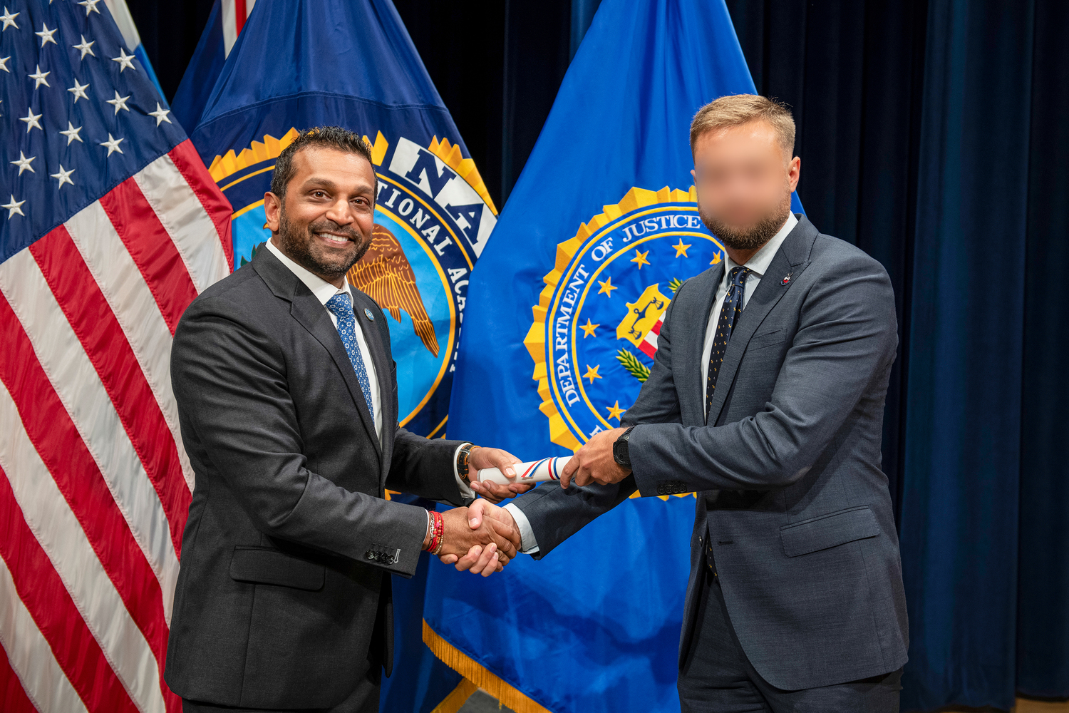 Funkcjonariusz CBŚP absolwentem elitarnego kursu FBI