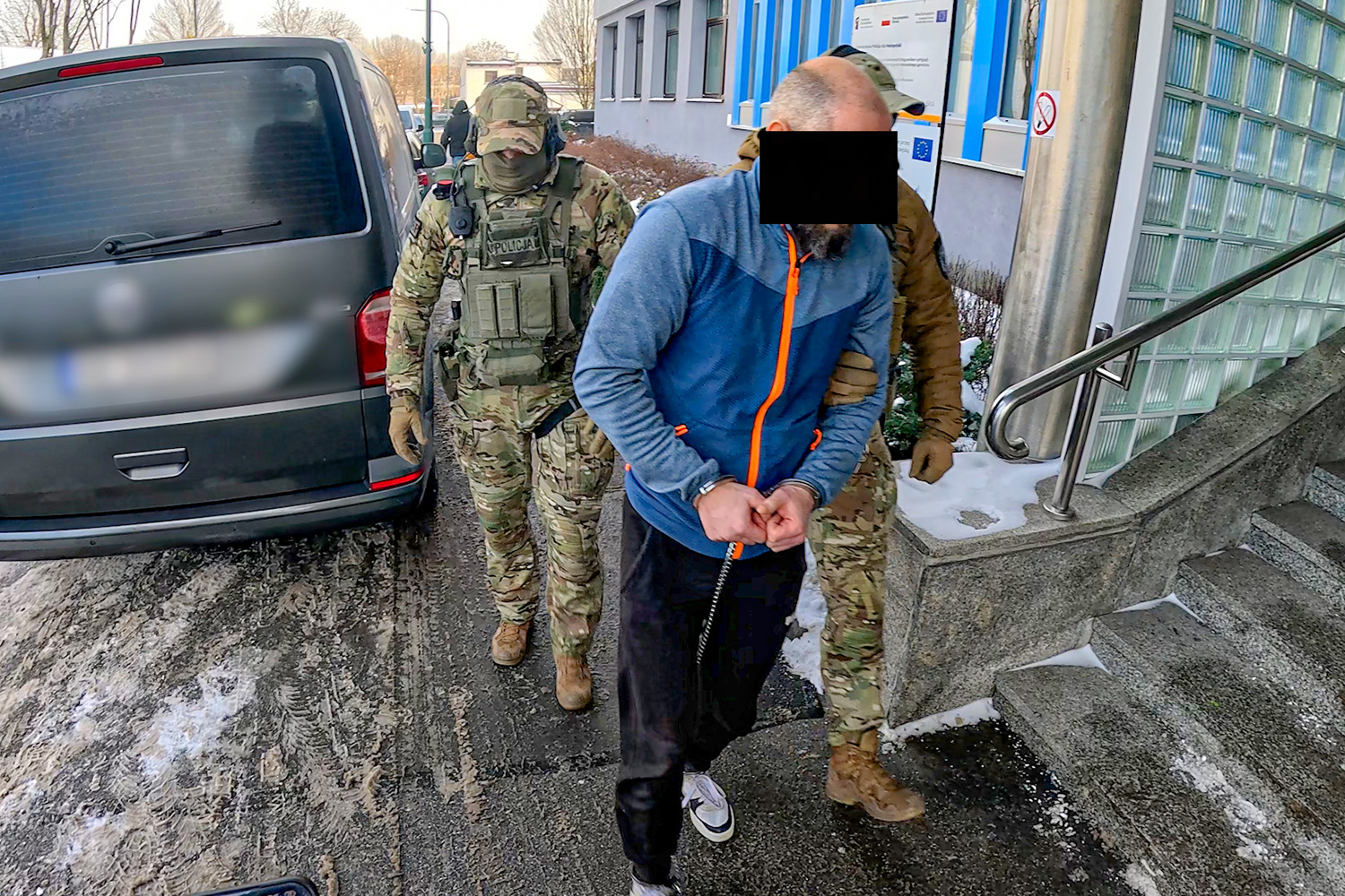 Zabójstwo sprzed 23 lat rozliczone. Zarzuty dla podejrzanego o zbrodnię na tle pseudokibicowskim