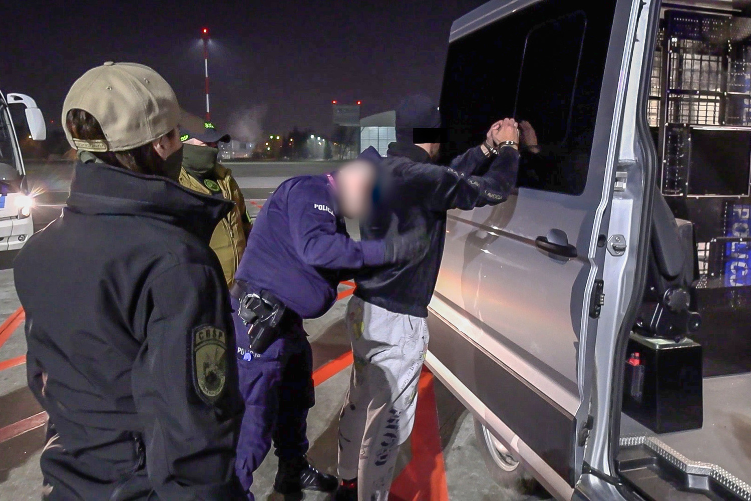 Akt oskarżenia przeciwko członkom międzynarodowej grupy przestępczej