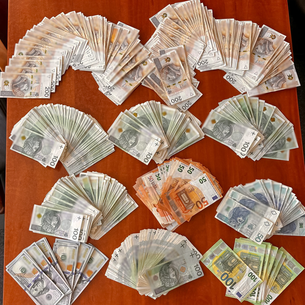 CBŚP zatrzymało 10 osób w śledztwie dotyczącym handlu ludźmi i prania pieniędzy